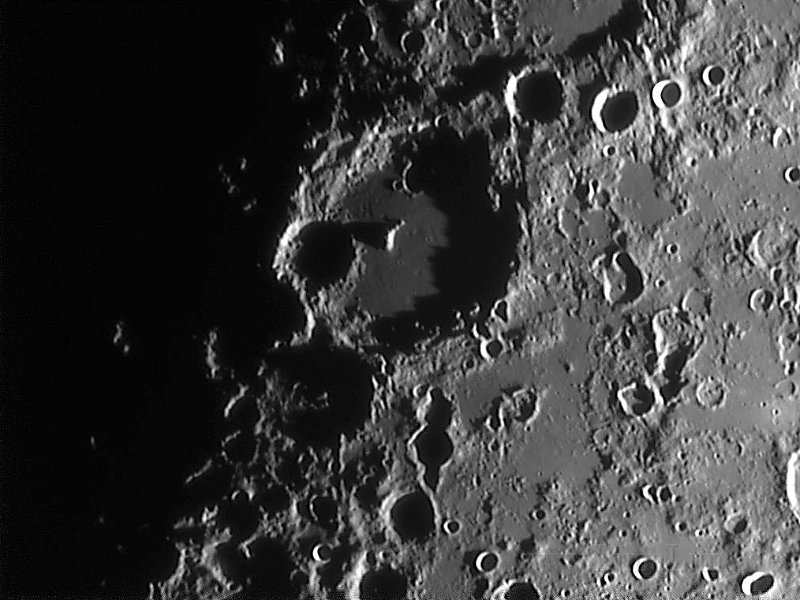 Mond4.jpg - Albategnius