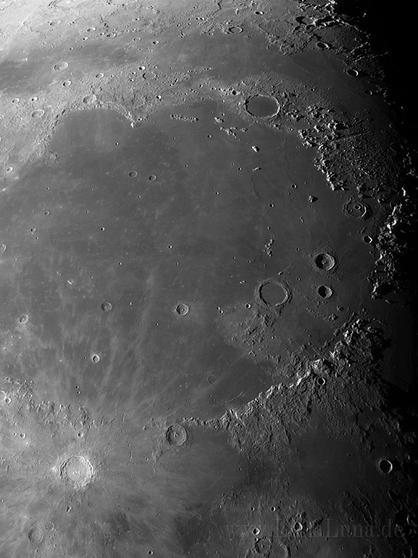 MondUebersicht.jpg - Sinus Iridum, Plato, Mondapennin und Kopernikus